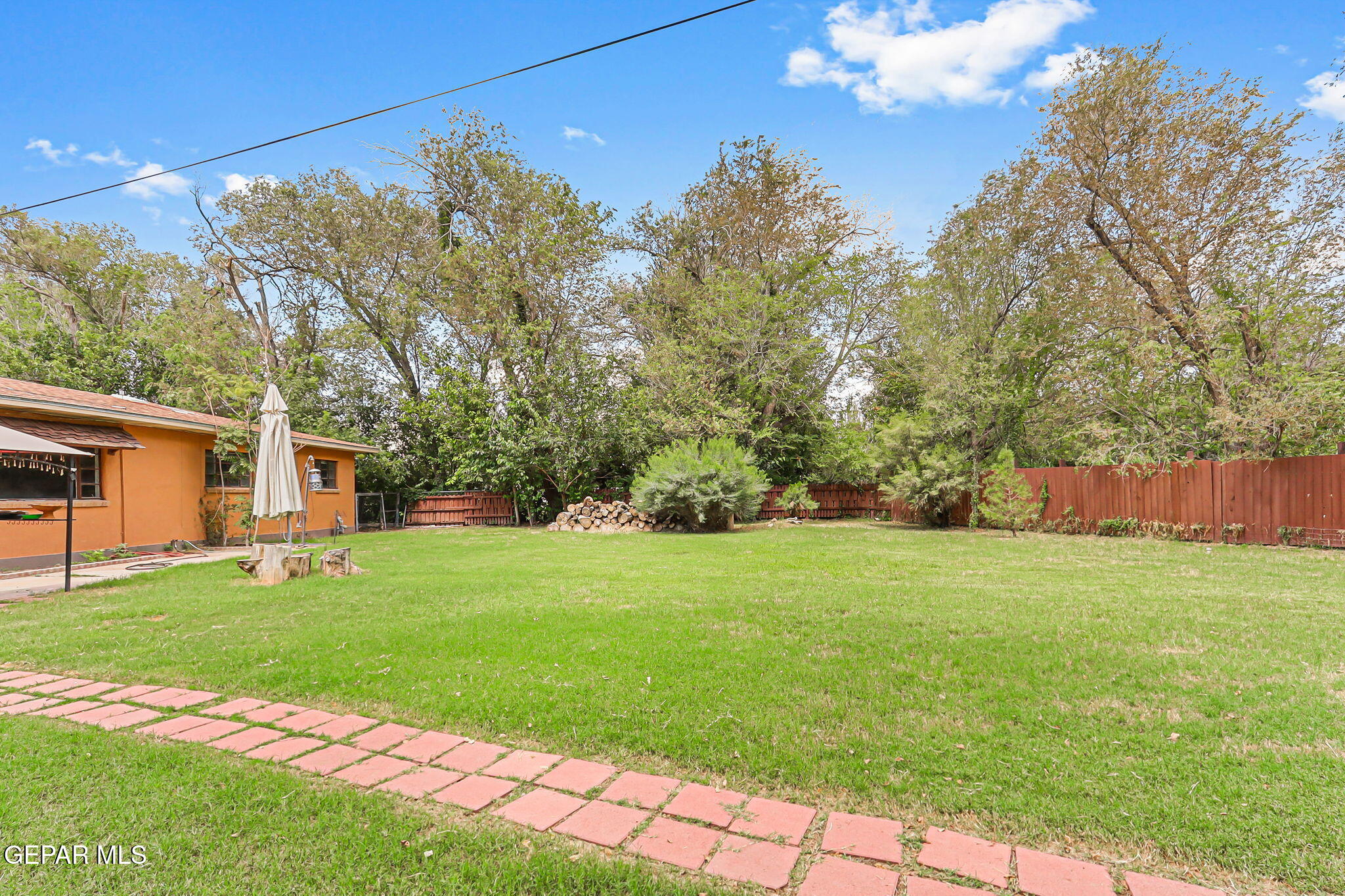 5128 CAMINO DE LA VISTA Drive
