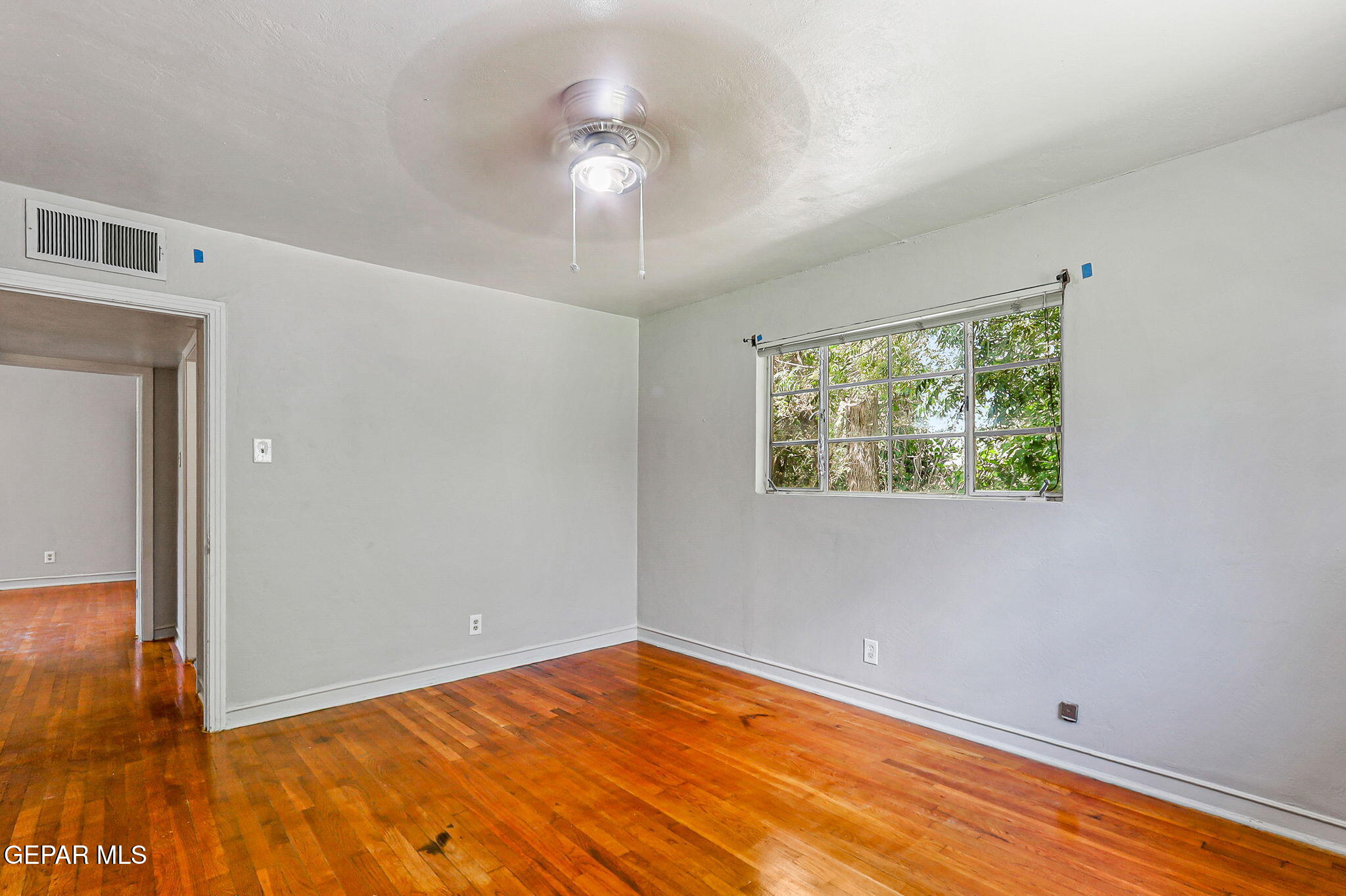 5128 CAMINO DE LA VISTA Drive