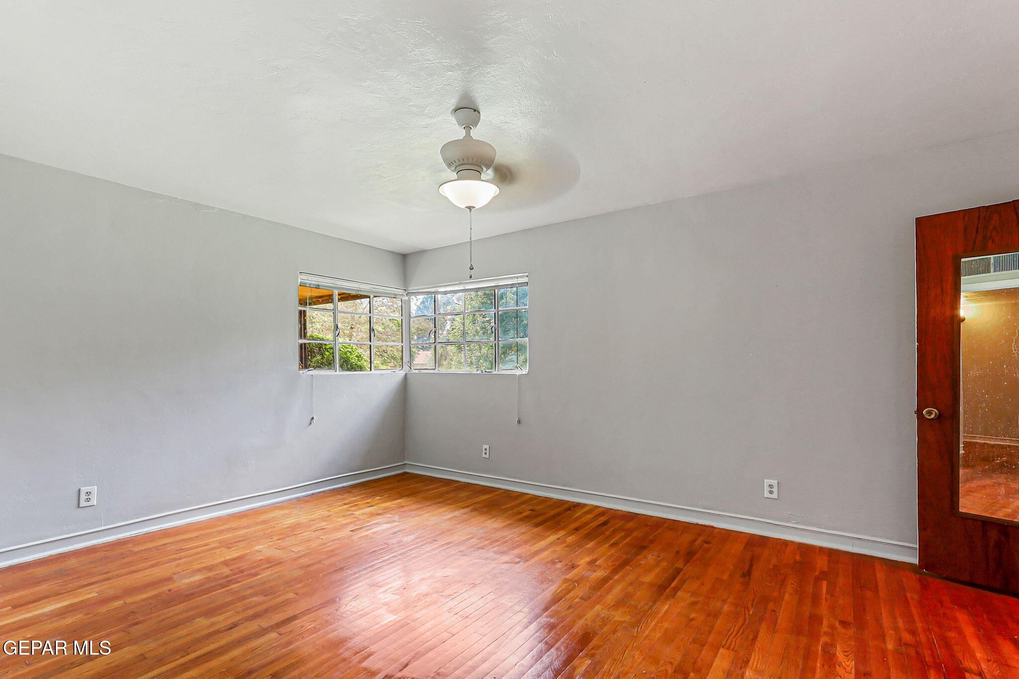 5128 CAMINO DE LA VISTA Drive