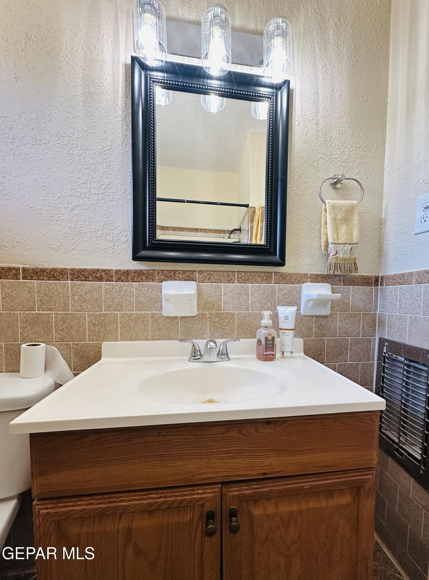 8827 Mount Delano Drive