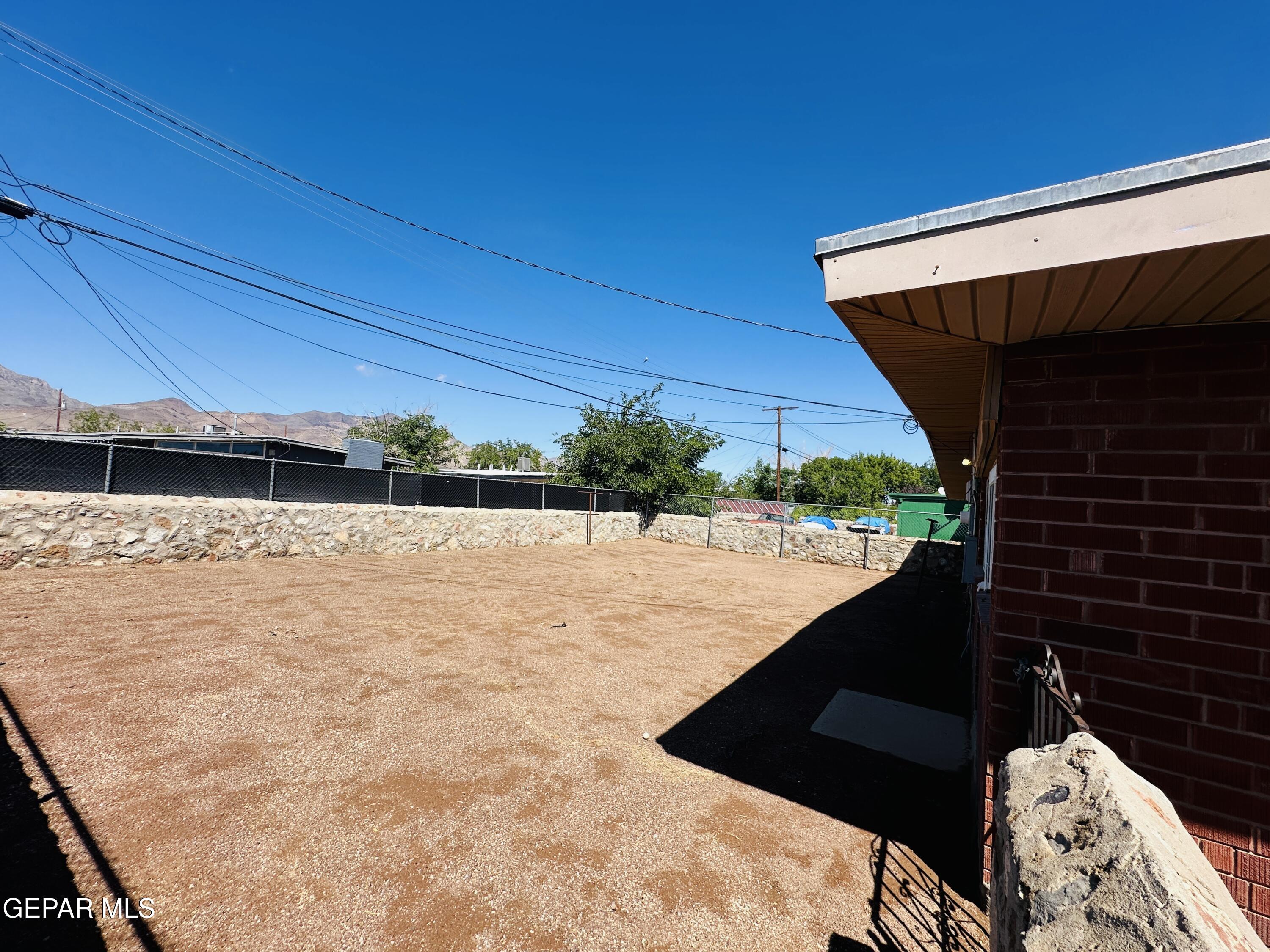 8827 Mount Delano Drive