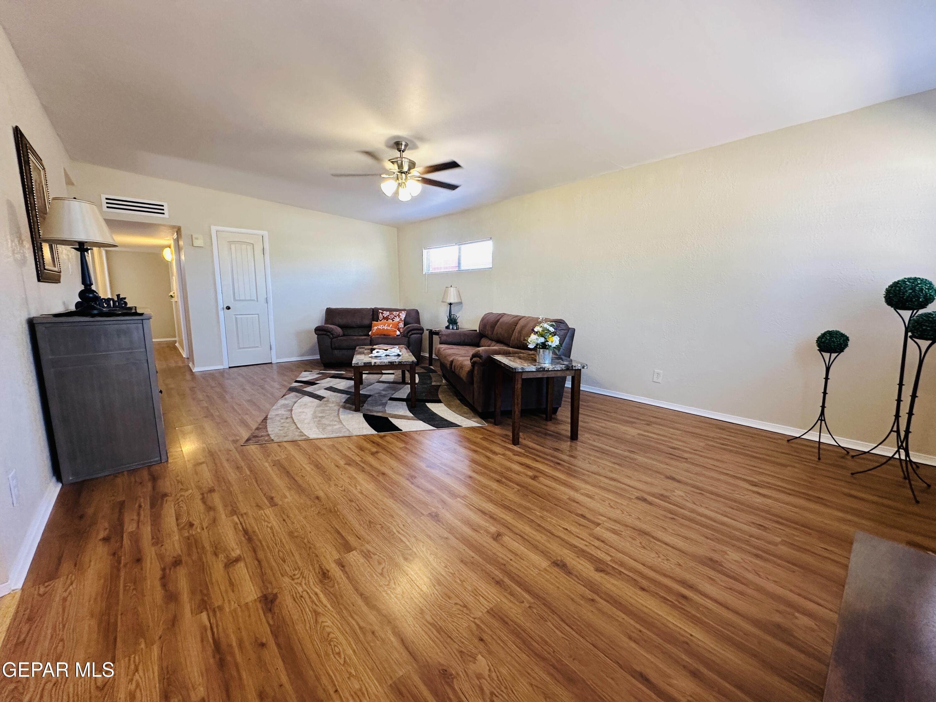 8827 Mount Delano Drive