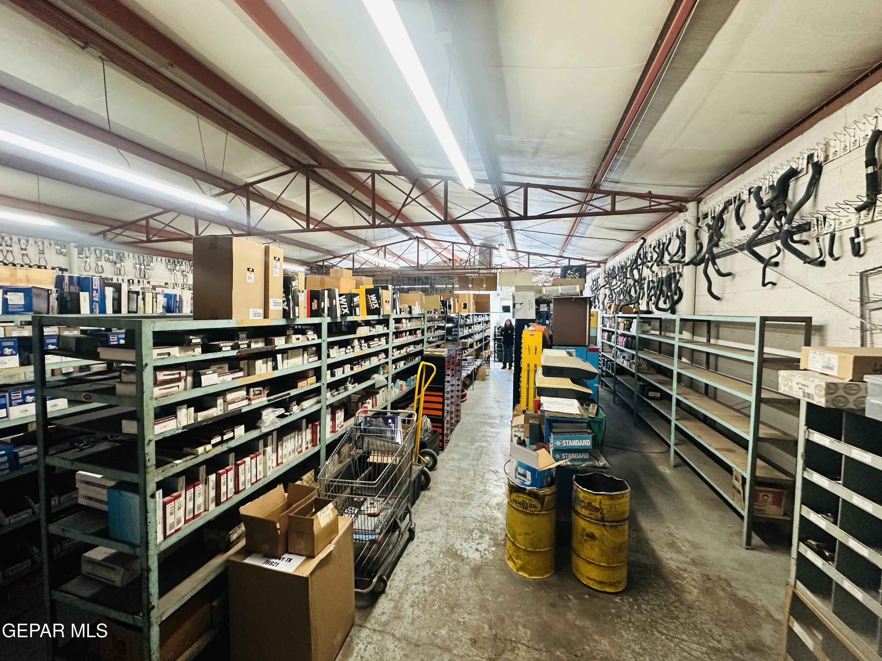 841 S Main & 124 Wildcat Dr. Street