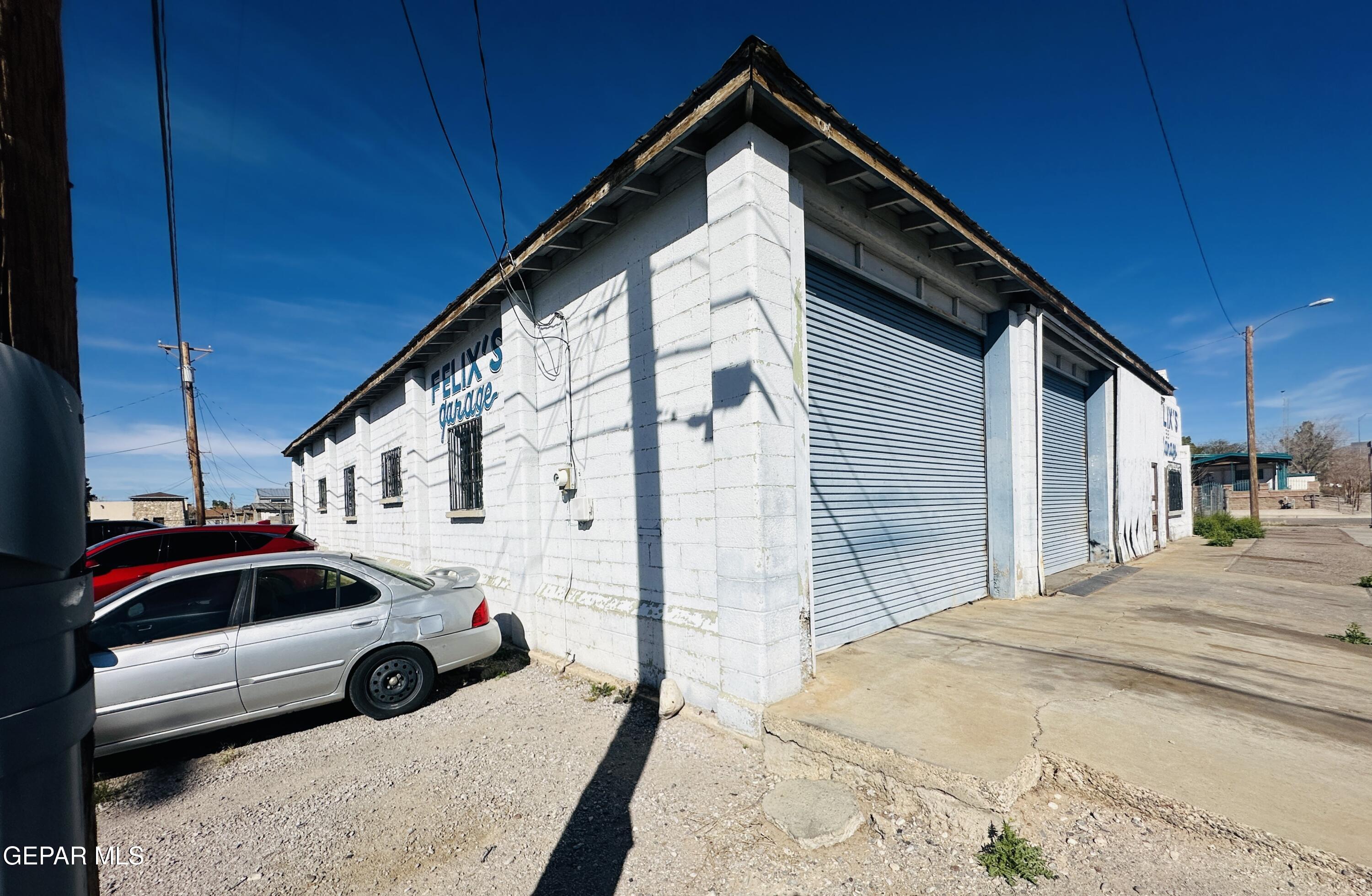 841 S Main & 124 Wildcat Dr. Street