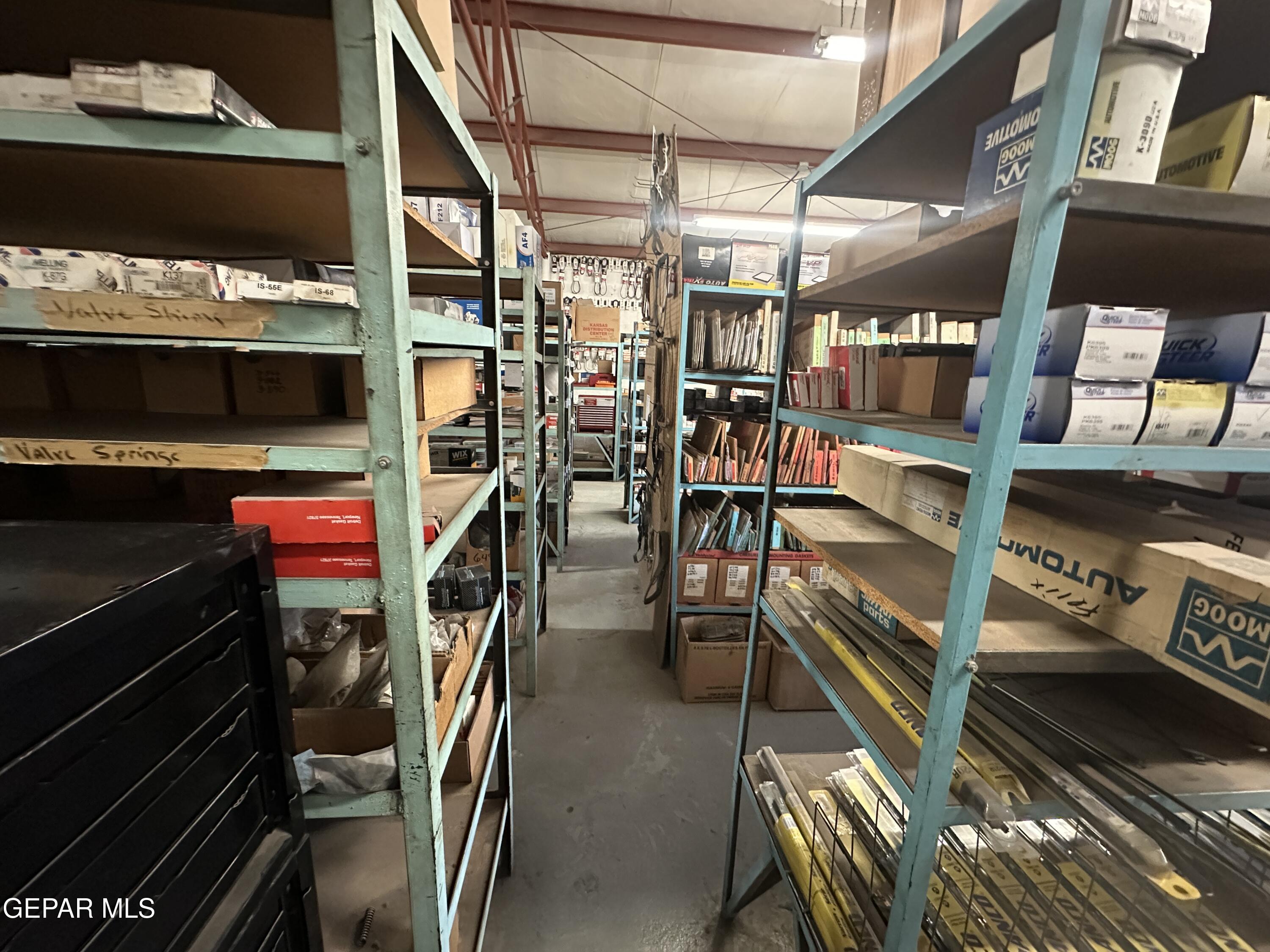 841 S Main & 124 Wildcat Dr. Street