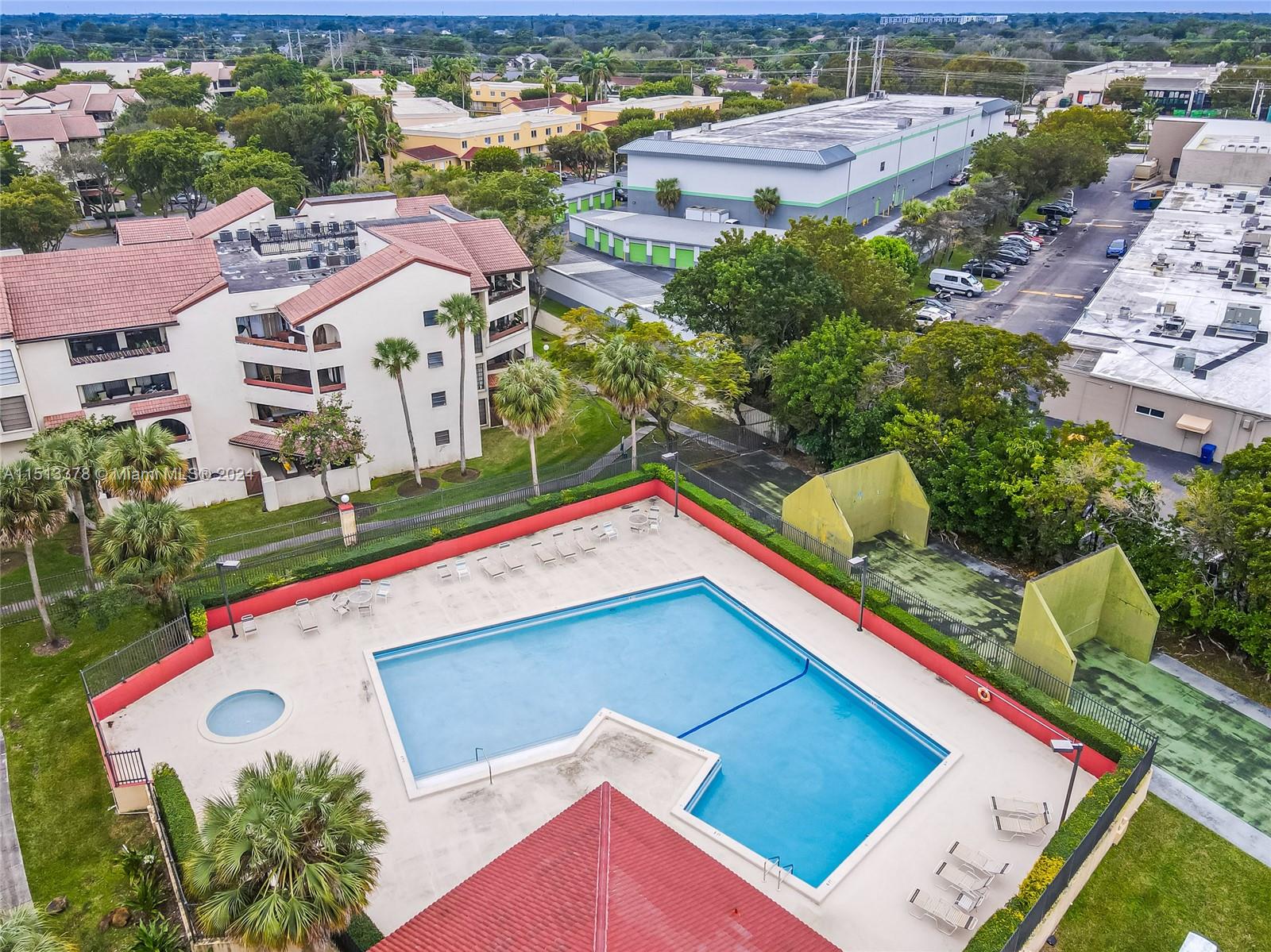 8800 SW 123rd Ct # 106 Unit: J-106
