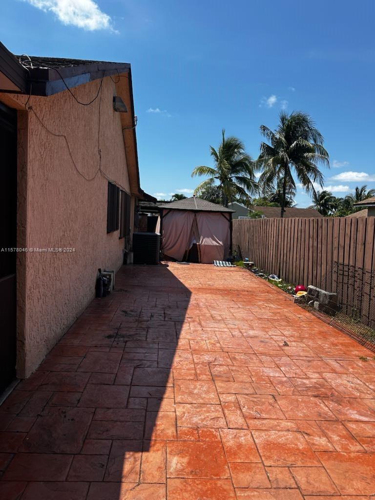 11515 SW 168th Ter