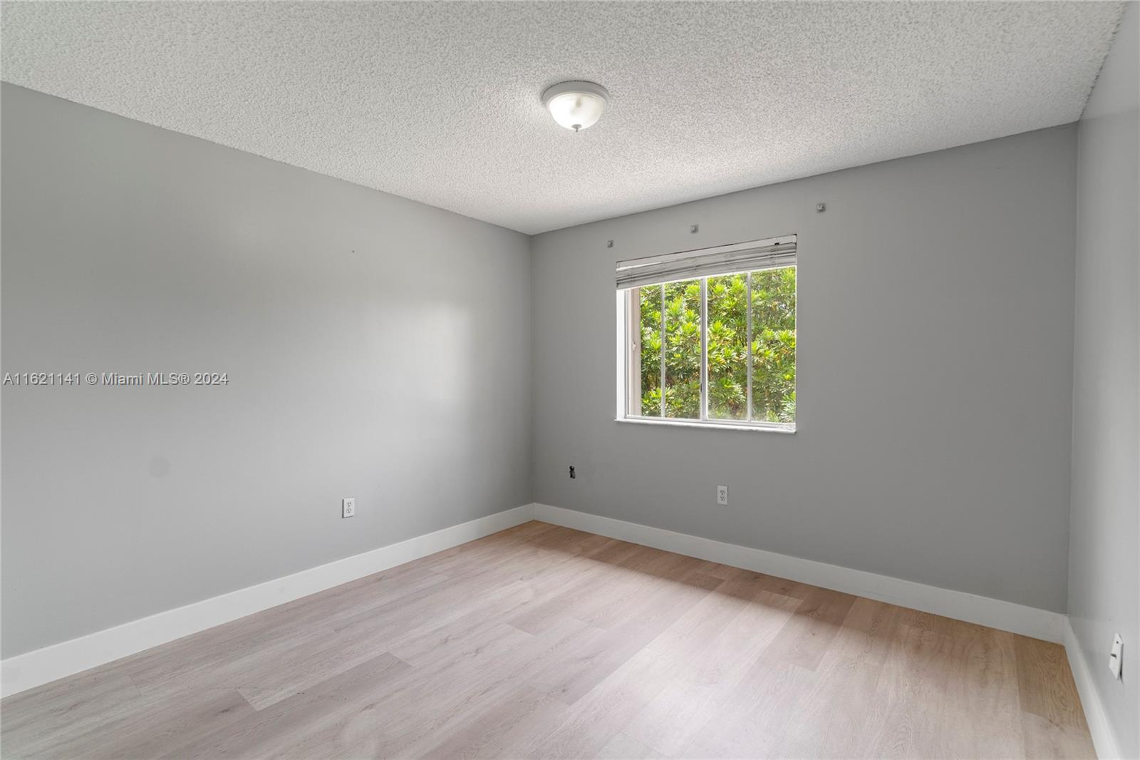 13254 SW 144th Ter