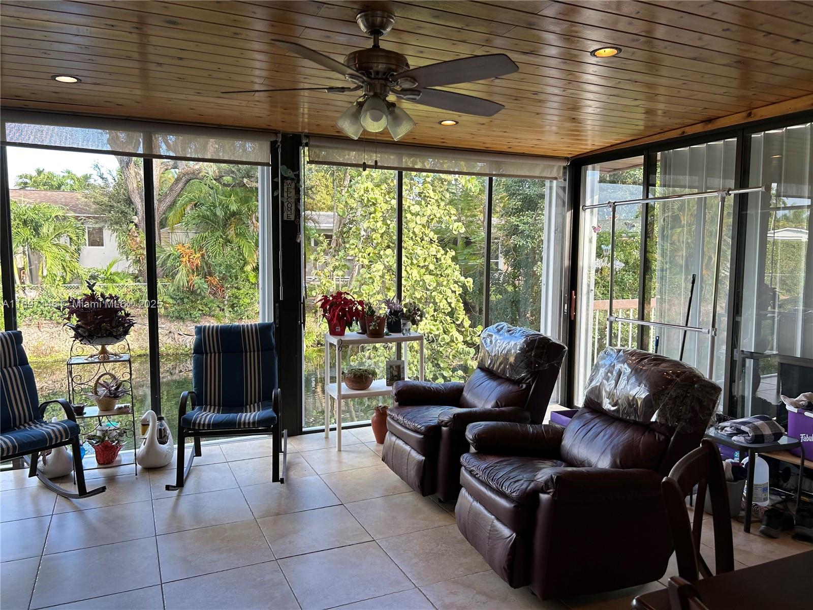 2207 SW 100th Ct