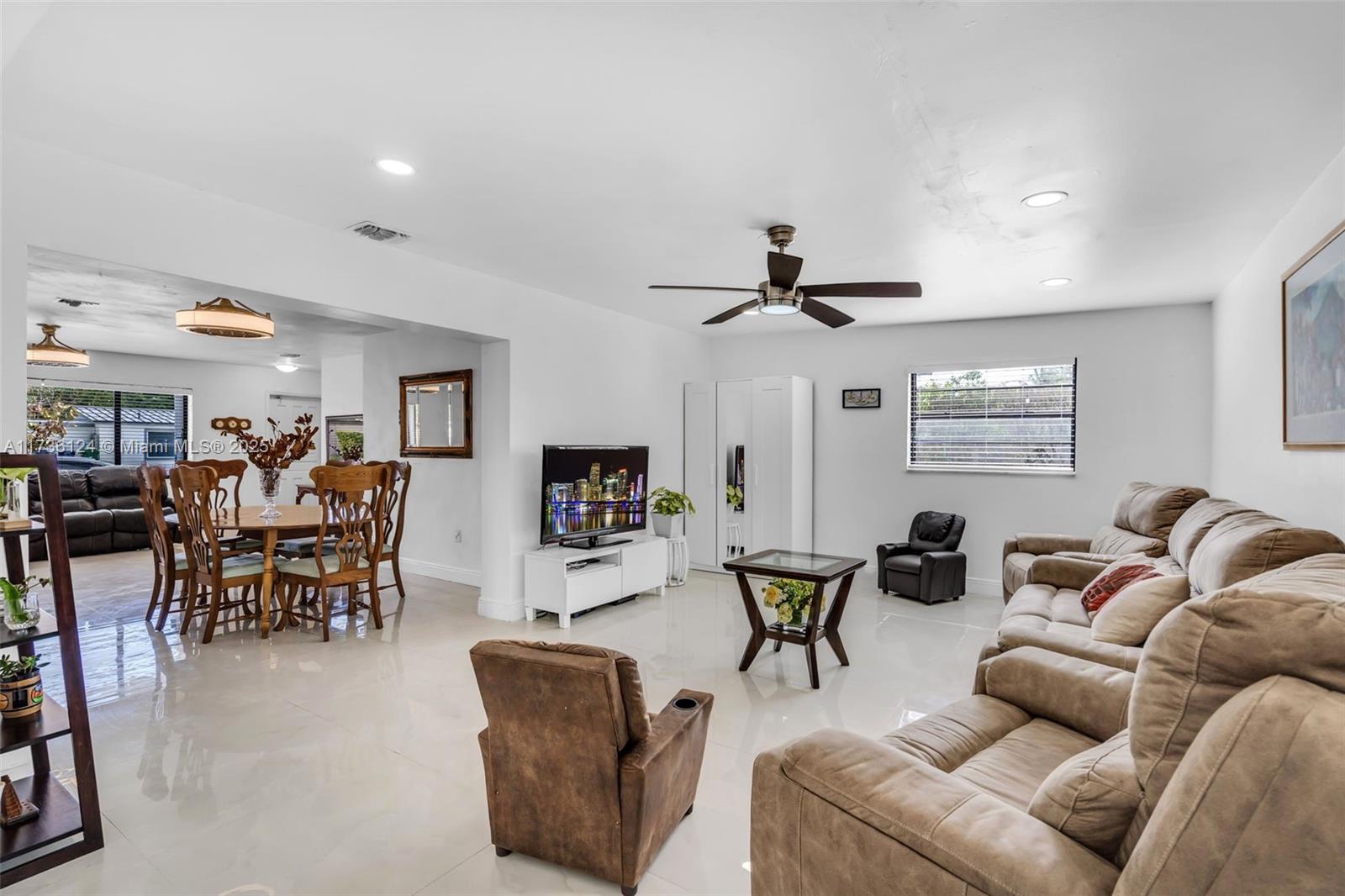 1420 SW 91st Ave