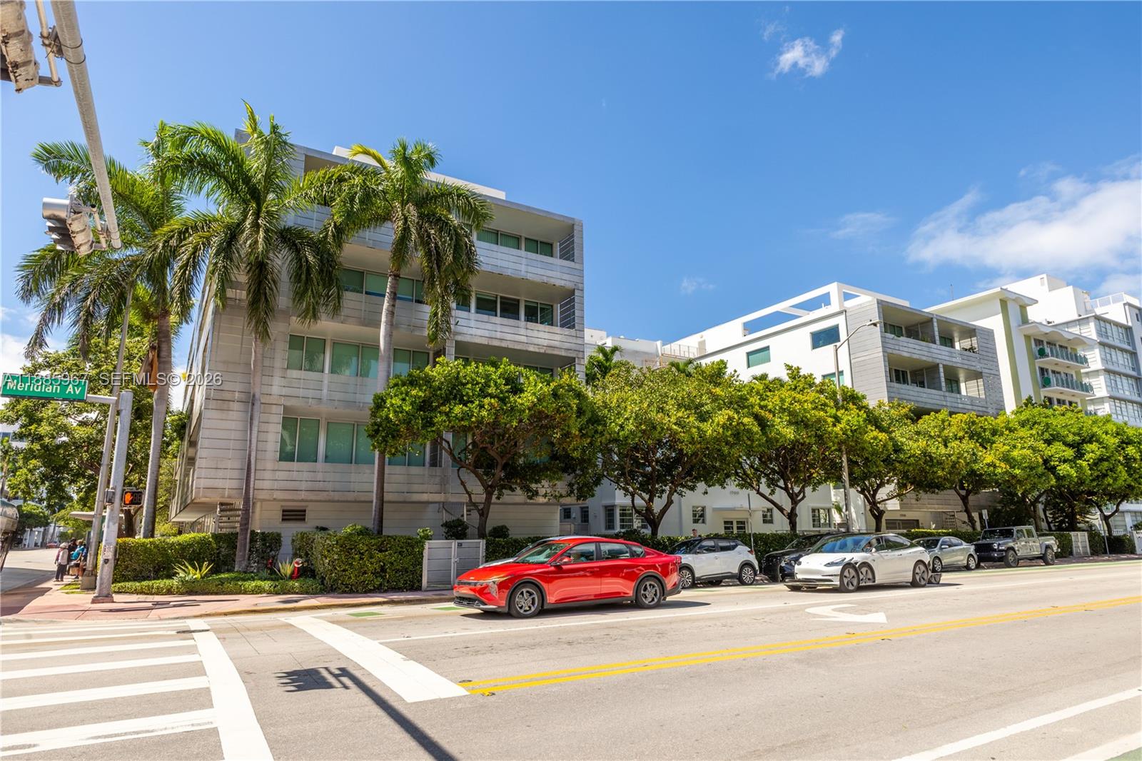 1700 Meridian Ave # 501