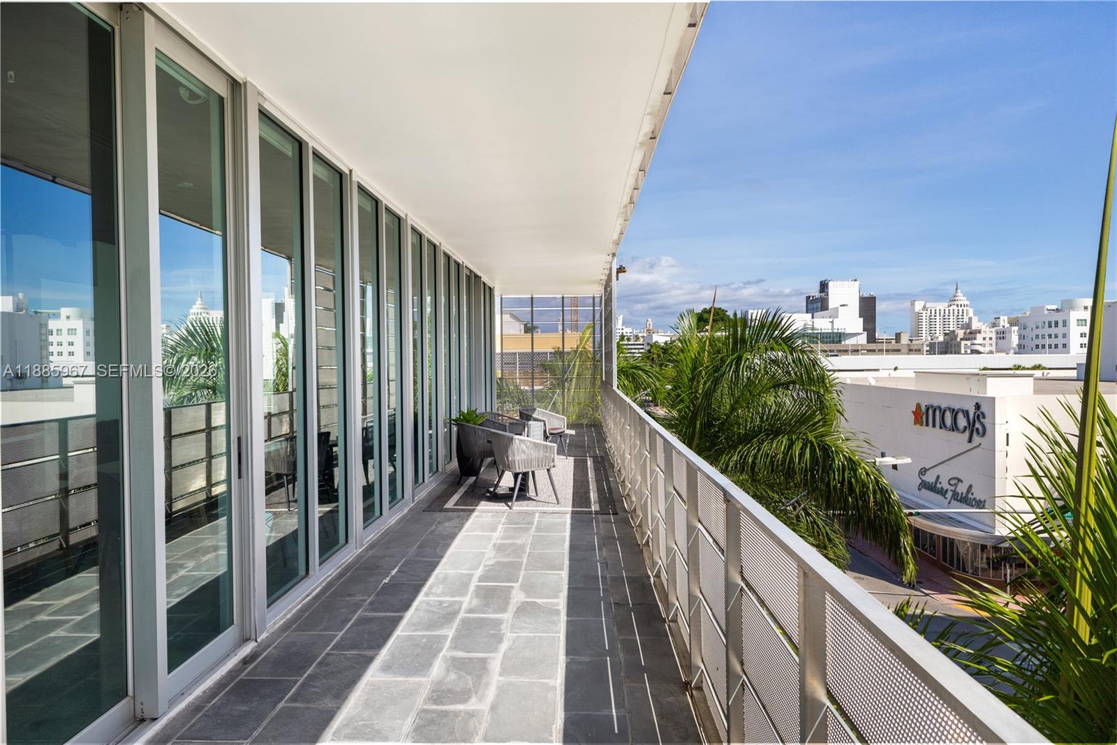 1700 Meridian Ave # 501