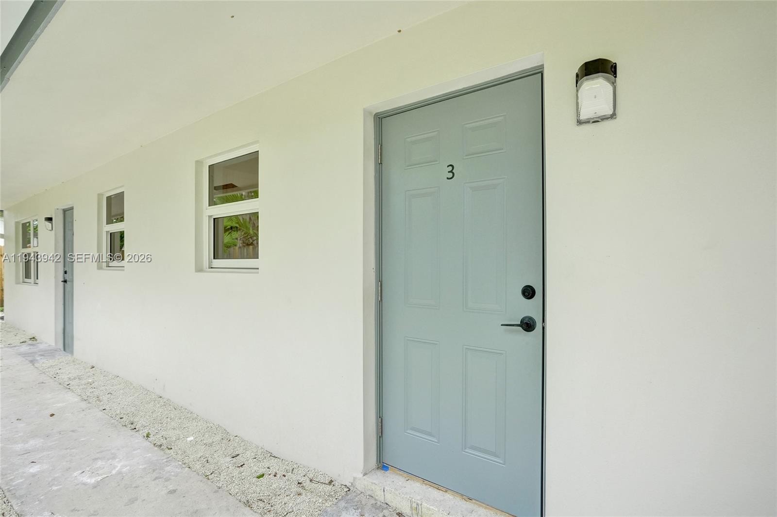 922 NW 4th Ave