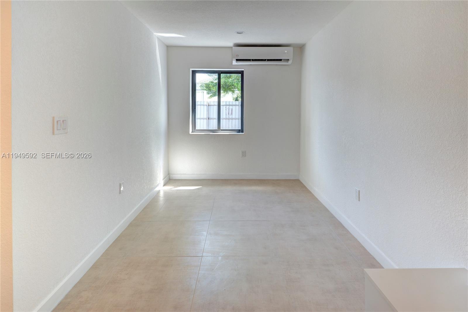 818 NW 47th St