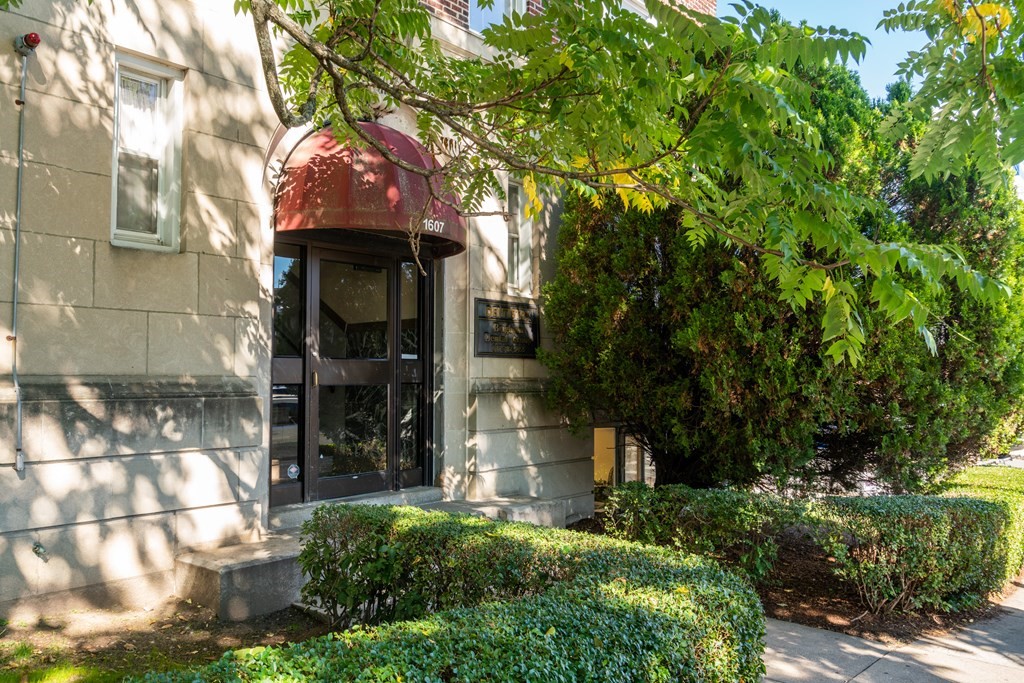 1607 Commonwealth Avenue # 12A