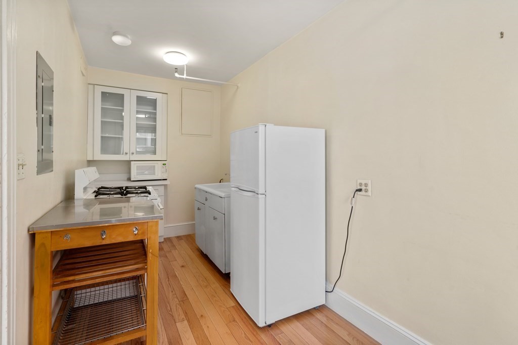 1607 Commonwealth Avenue # 12A