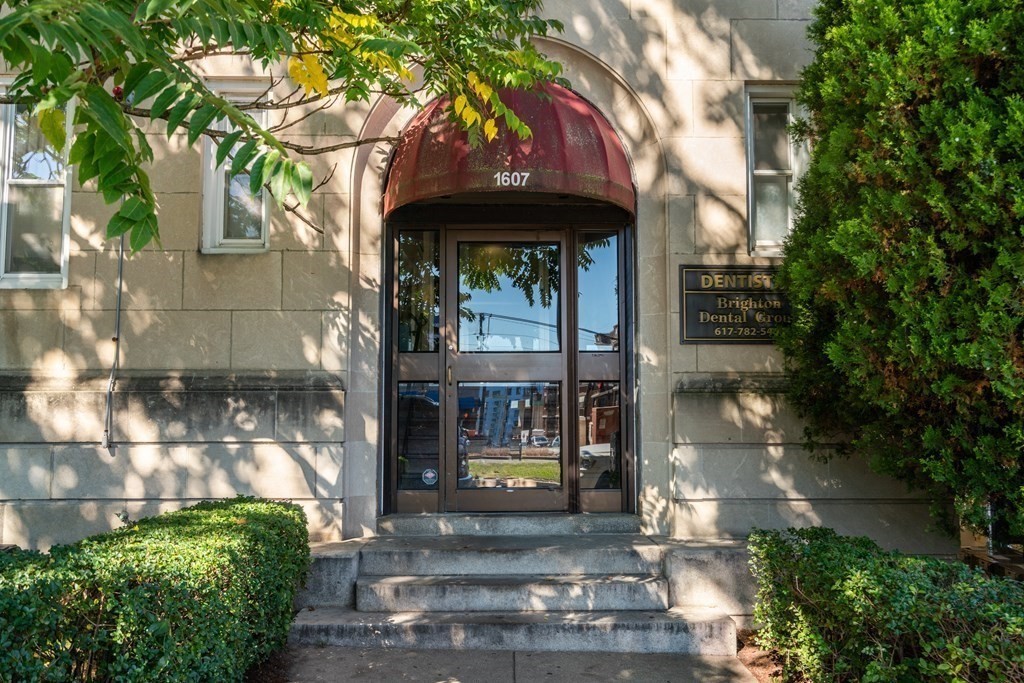 1607 Commonwealth Avenue # 12A