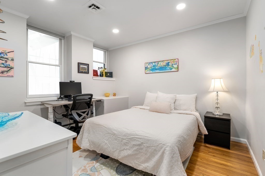 199 Marlborough St # 102