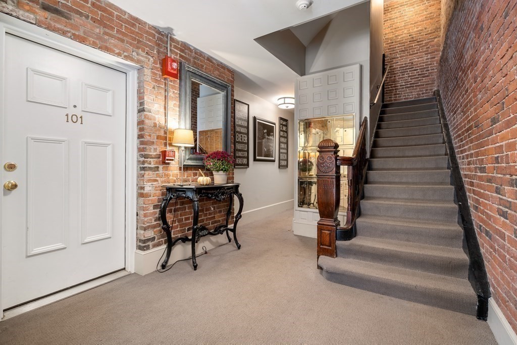 199 Marlborough St # 102