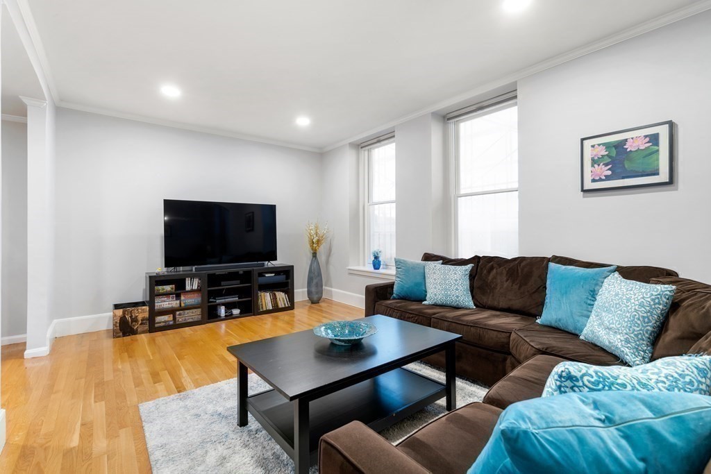 199 Marlborough St # 102