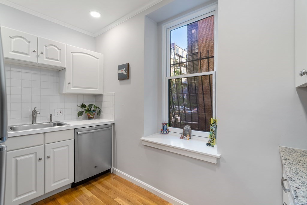 199 Marlborough St # 102