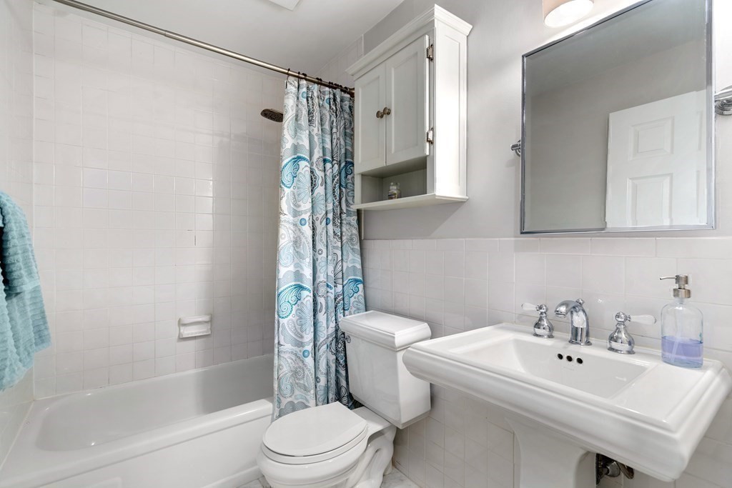 199 Marlborough St # 102