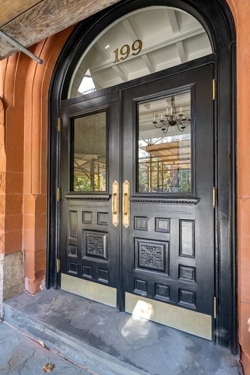 199 Marlborough St # 102