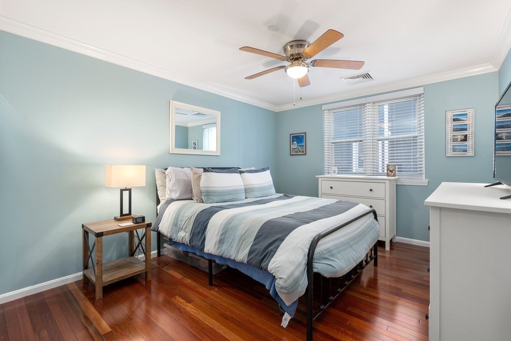 165 W 6th Street # F