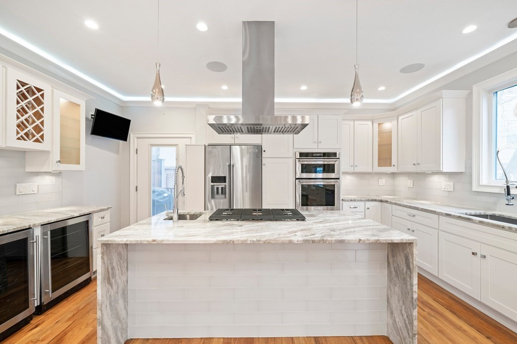 101 Rosseter St # 101