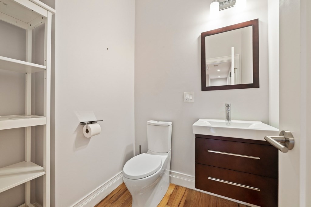 101 Rosseter St # 101