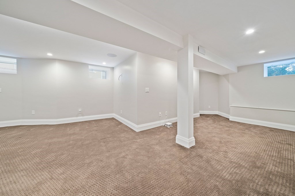 101 Rosseter St # 101