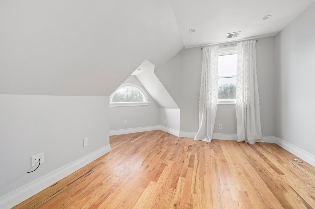 101 Rosseter St # 101