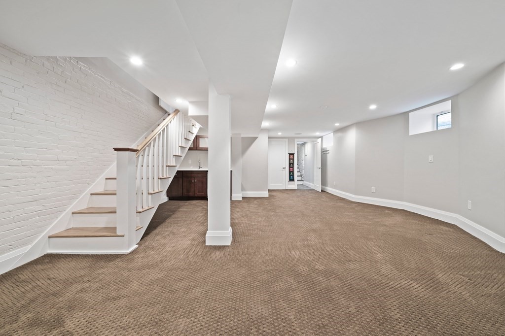 101 Rosseter St # 101