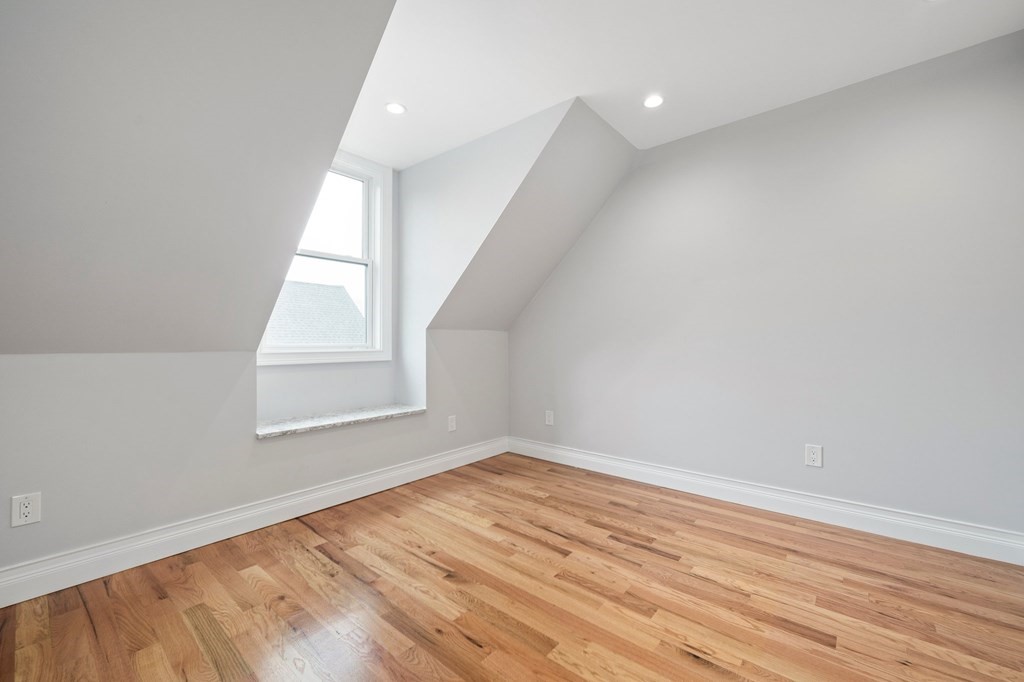 101 Rosseter St # 101