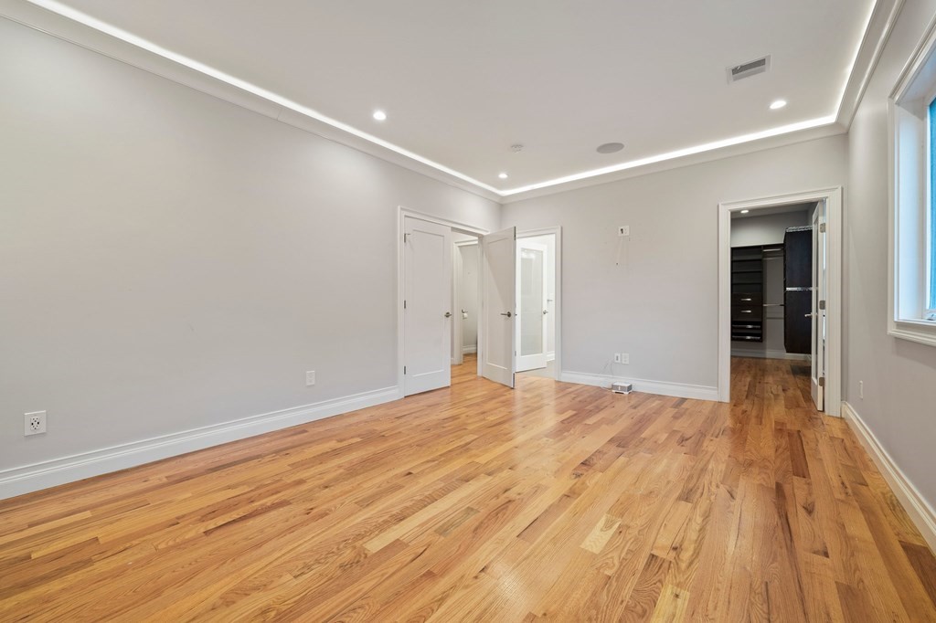 101 Rosseter St # 101