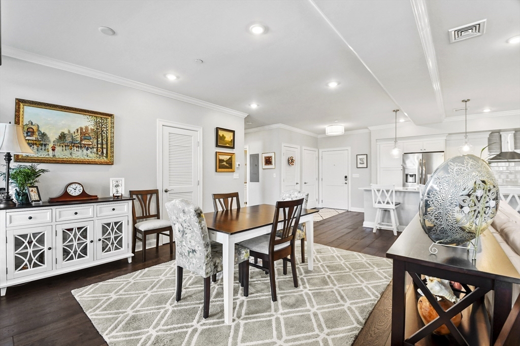 635 Old Post Road # 108