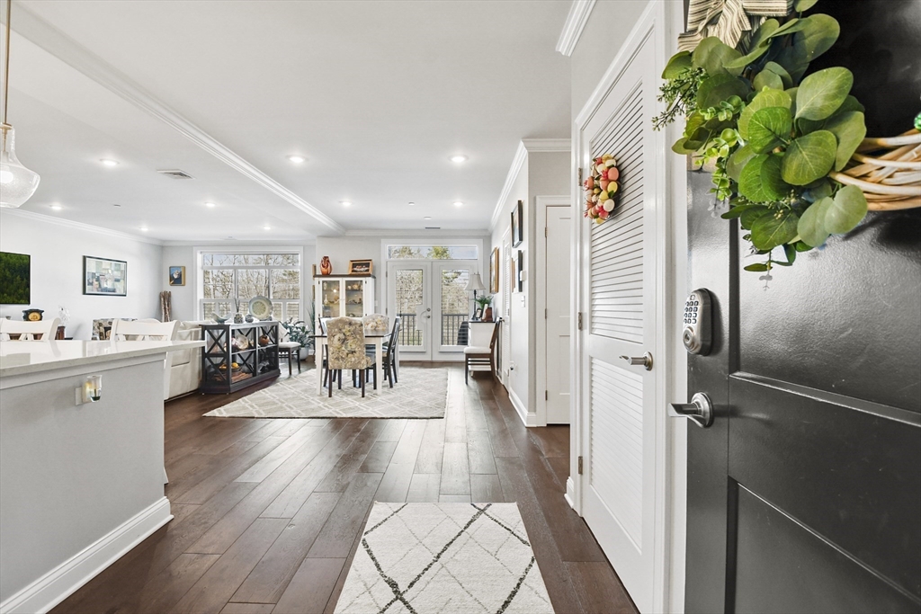 635 Old Post Road # 108