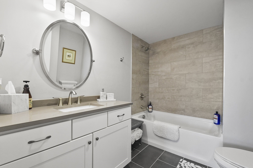 635 Old Post Road # 108