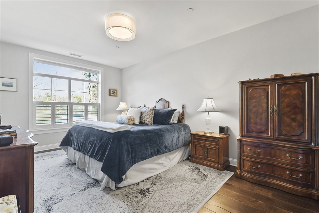 635 Old Post Road # 108