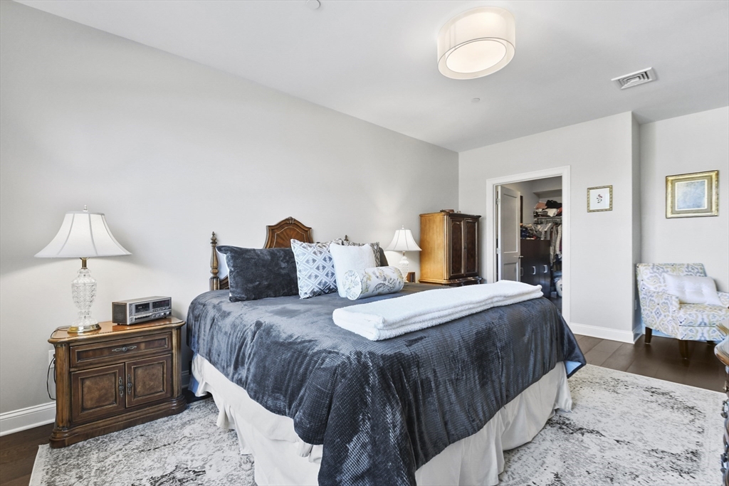 635 Old Post Road # 108