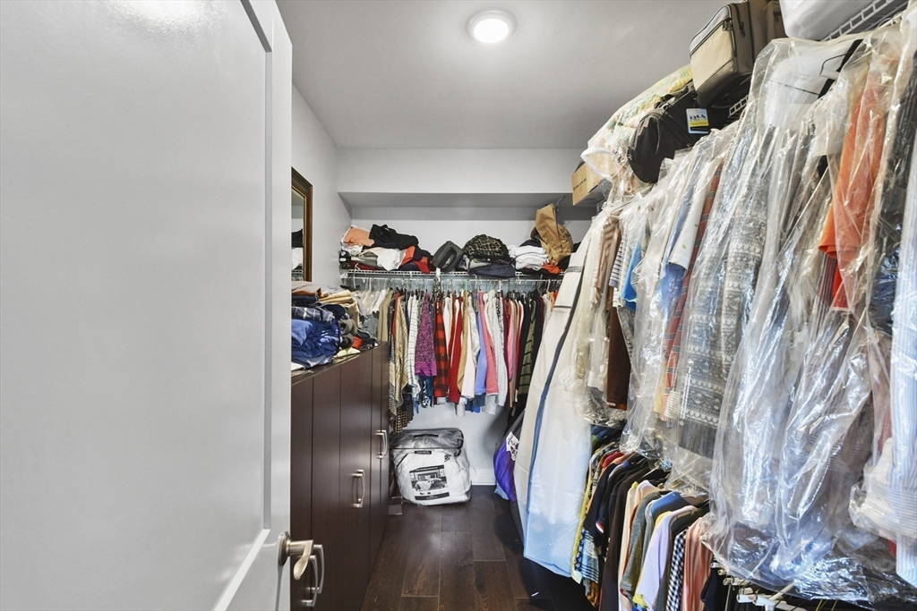 635 Old Post Road # 108