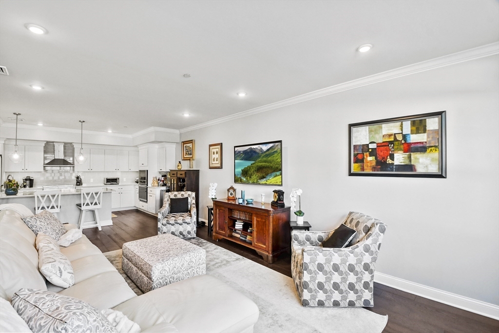 635 Old Post Road # 108