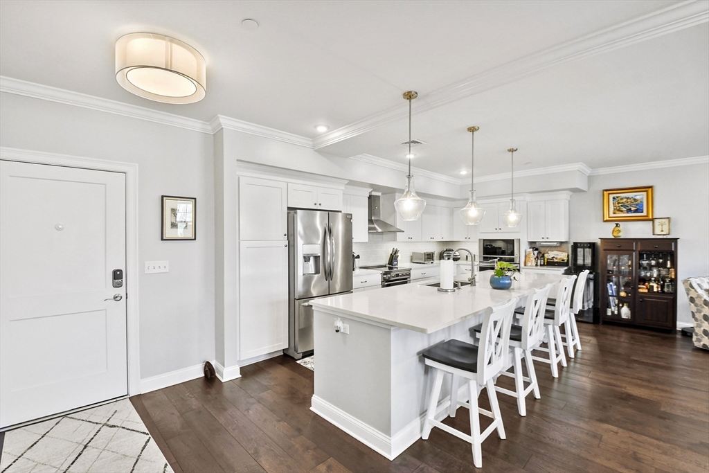 635 Old Post Road # 108