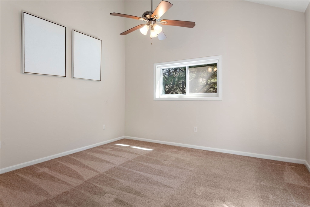 106 Captain Eames Circle # 106