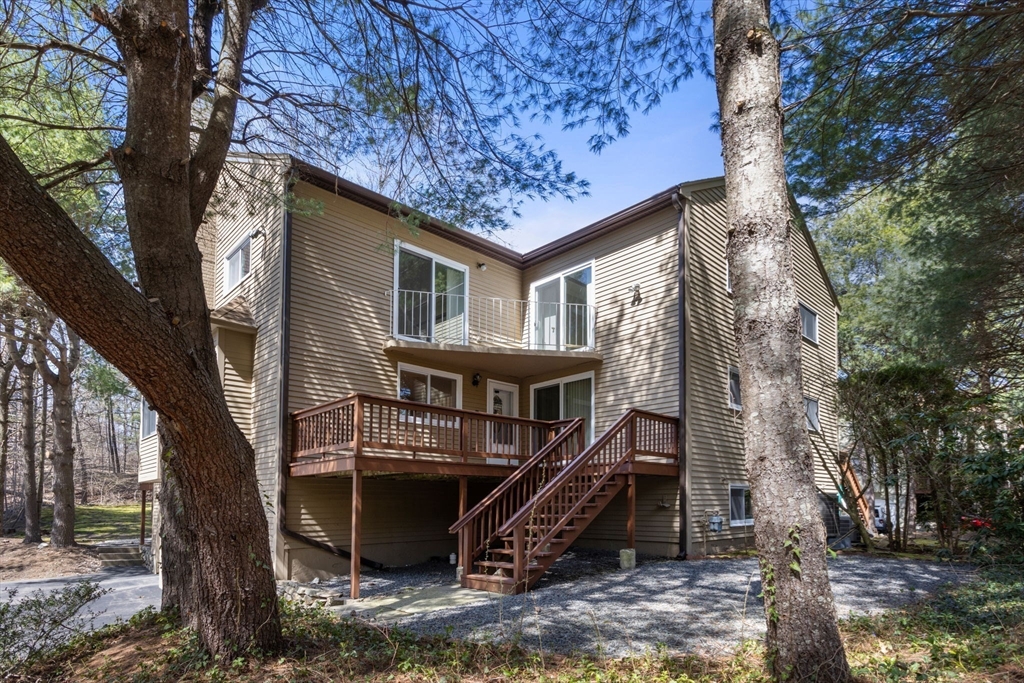 106 Captain Eames Circle # 106