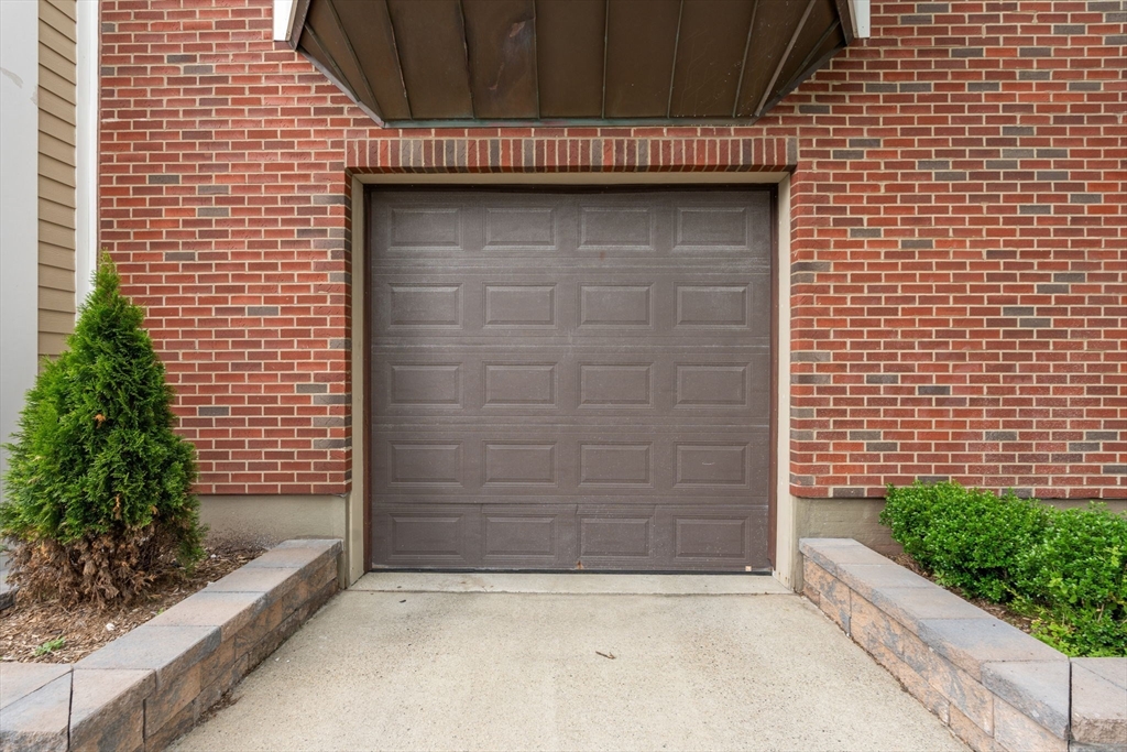 312-320 West 3rd Street # 301