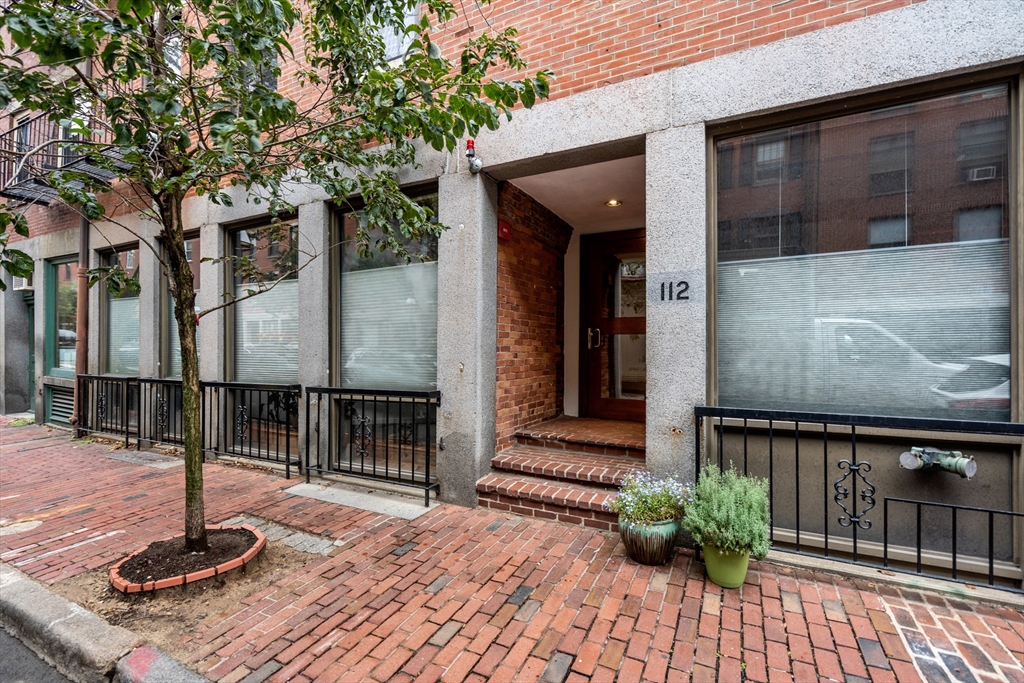 112 Fulton Street # 5B