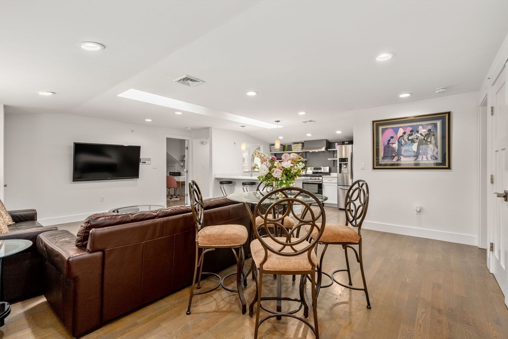 491-493 Ashmont Street # 3