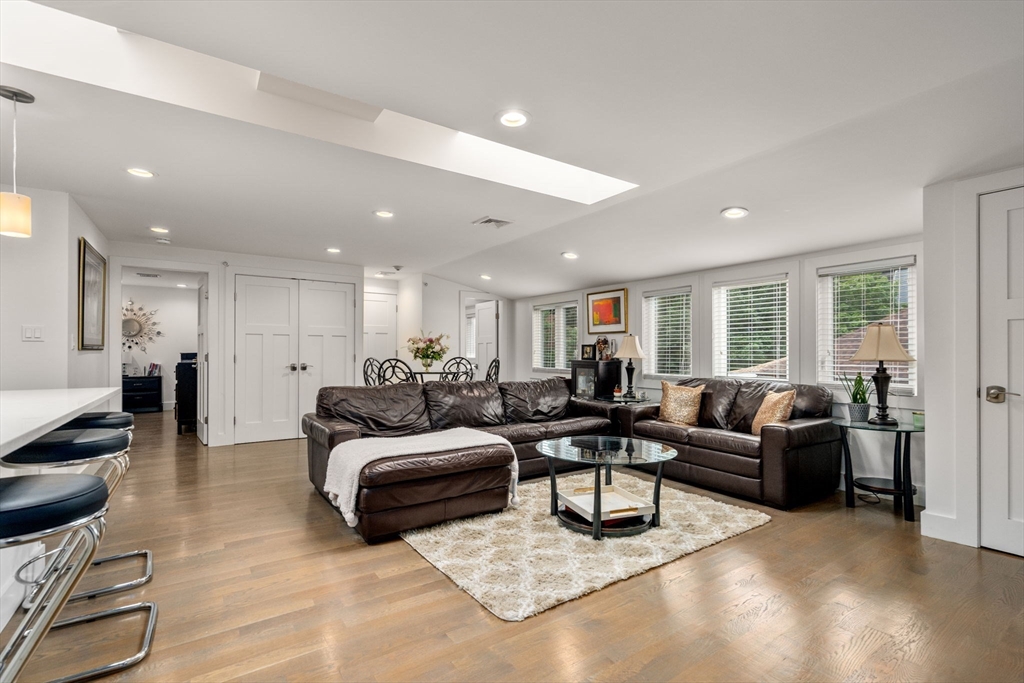 491-493 Ashmont Street # 3