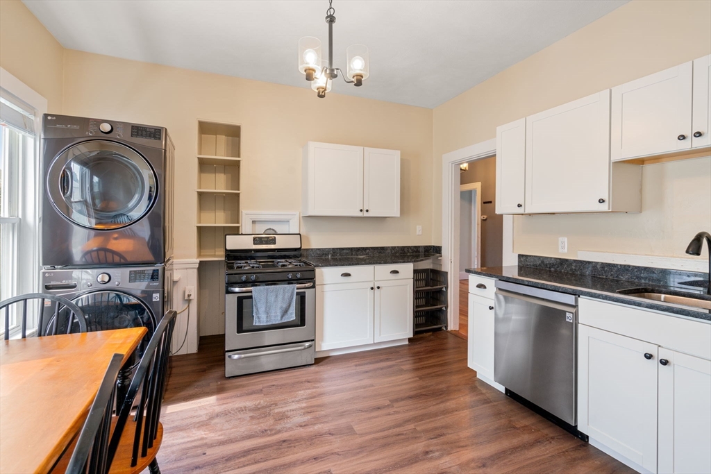 28 Bayard Street # 2